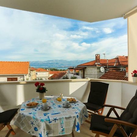 Amazing Luxury 4Star Apartment Laura Supetar Eksteriør bilde