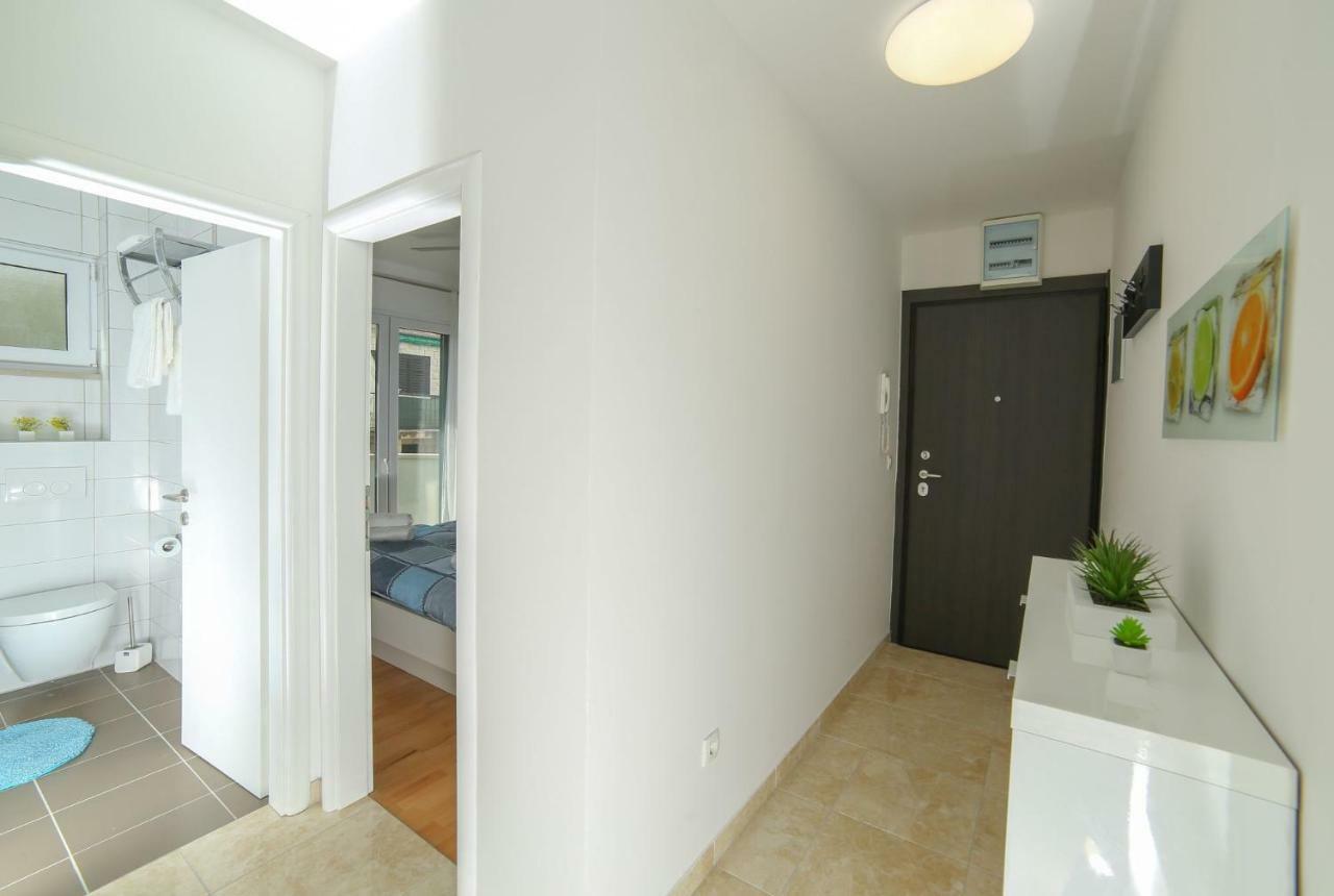 Amazing Luxury 4Star Apartment Laura Supetar Eksteriør bilde